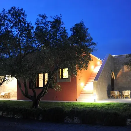 Biancolivo In Salento Nocleg ze śniadaniem 4*