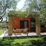 Bed & Breakfast Biancolivo In Salento