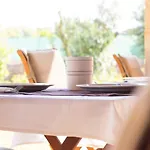 Bed & Breakfast Biancolivo In Salento 3*