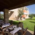 Biancolivo In Salento 3*