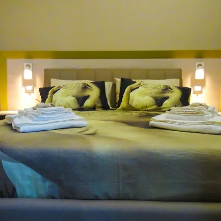 Biancolivo In Salento Bed & Breakfast