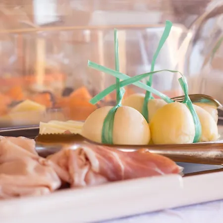 Biancolivo In Salento فندق مبيت وإفطار غالّيبولي