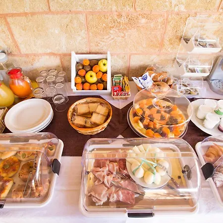 Biancolivo In Salento