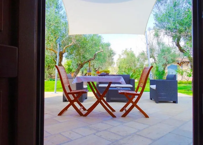 Biancolivo In Salento 3*