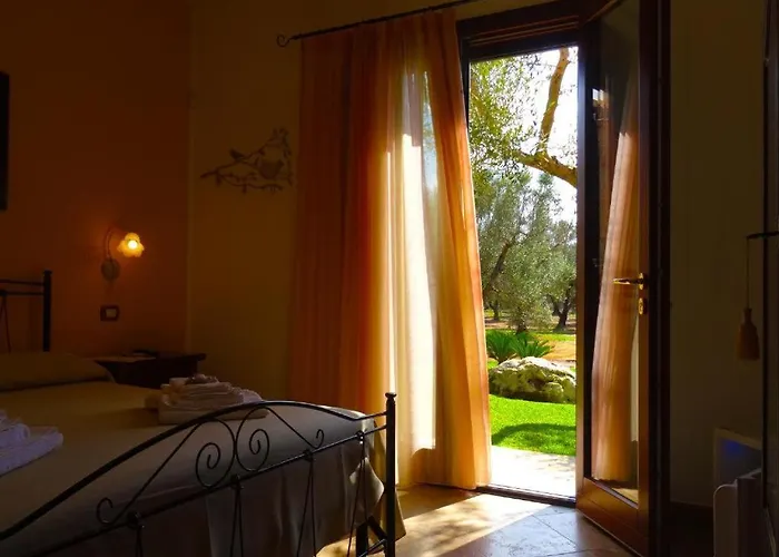 Biancolivo In Salento 3*