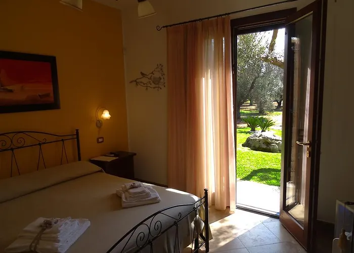 Biancolivo In Salento