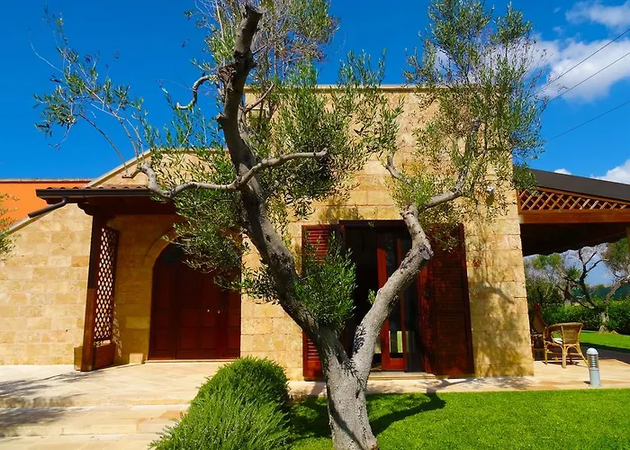 Biancolivo In Salento