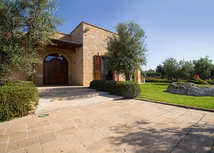 Biancolivo In Salento 4*