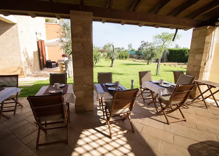 Biancolivo In Salento 3*